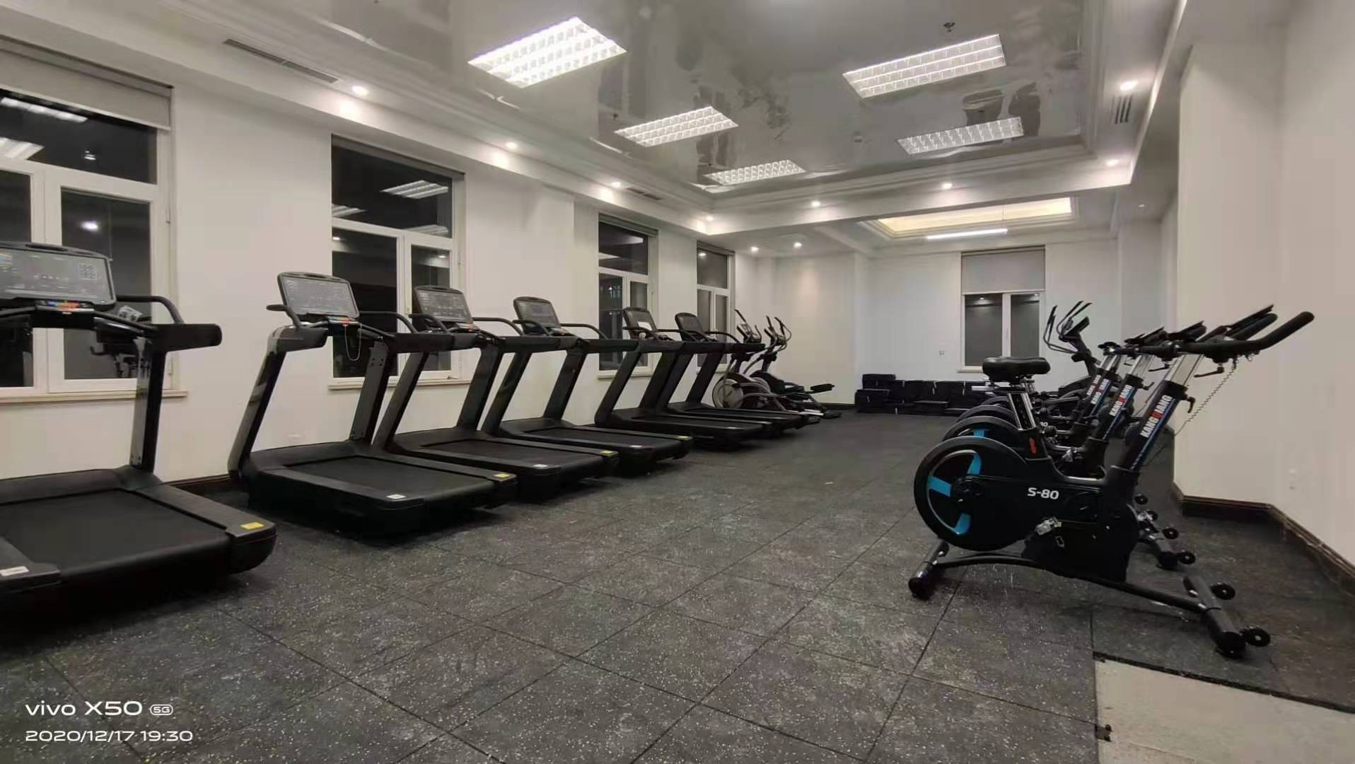 榆次健身房妖精视频一区二区免费